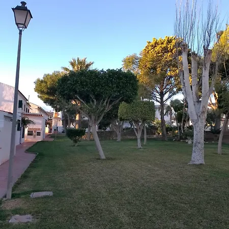 Adosado Con Piscina Apartment