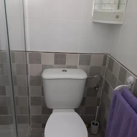 Adosado Con Piscina Caleta De Velez