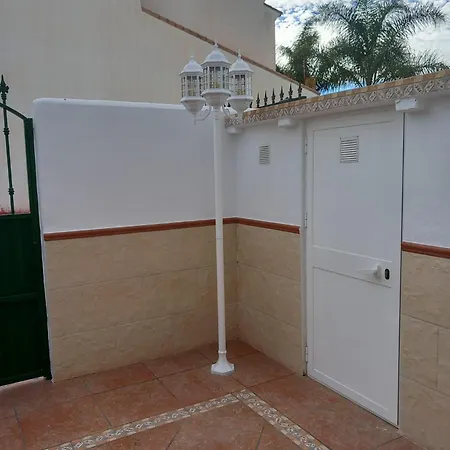 Adosado Con Piscina Apartment Caleta De Velez